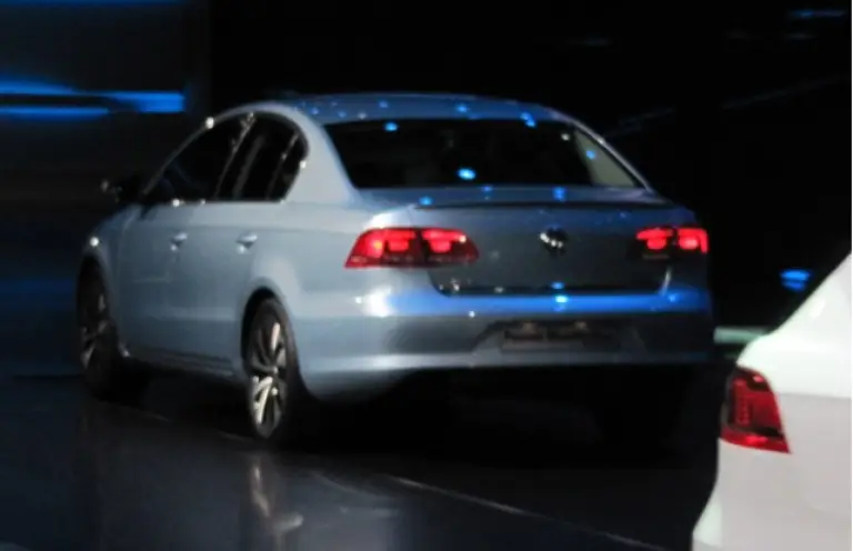 Volkswagen Passat 2011 - 6