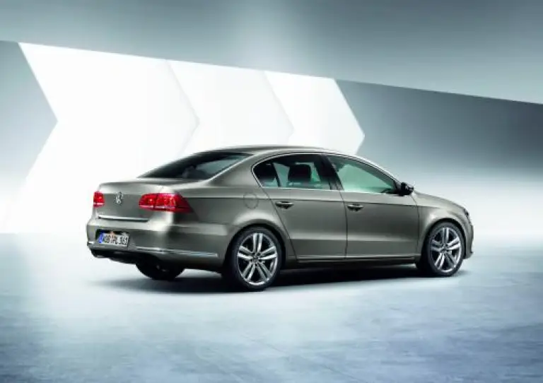 Volkswagen Passat 2011 - 23