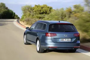 Volkswagen Passat 2015 - 64