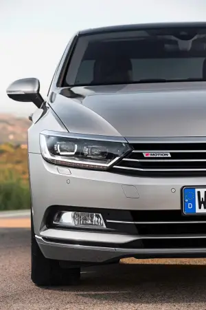 Volkswagen Passat 2015 - 67