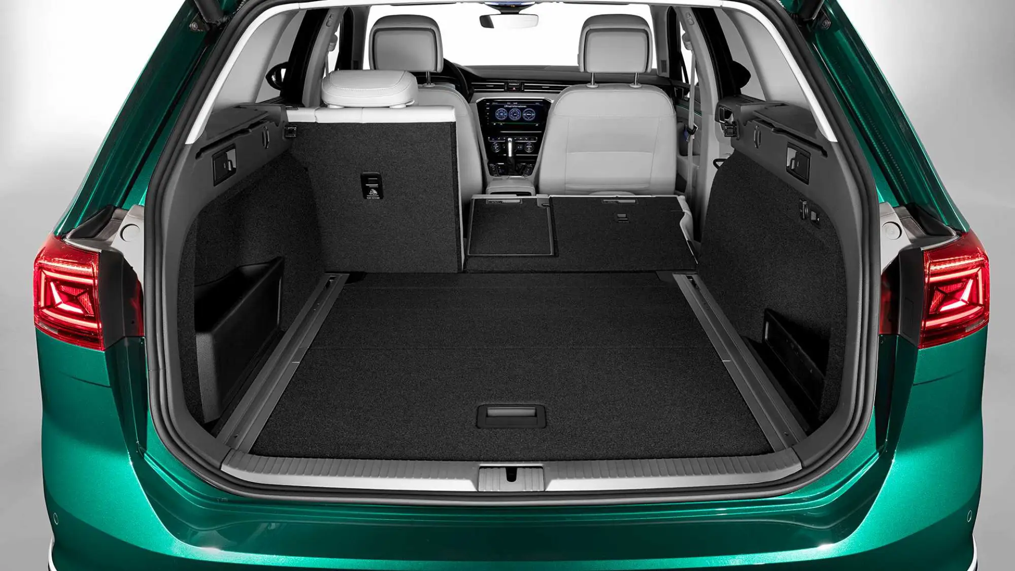 Volkswagen Passat 2019 - 32