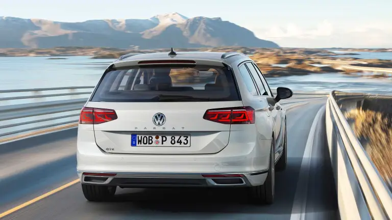 Volkswagen Passat 2019 - 35