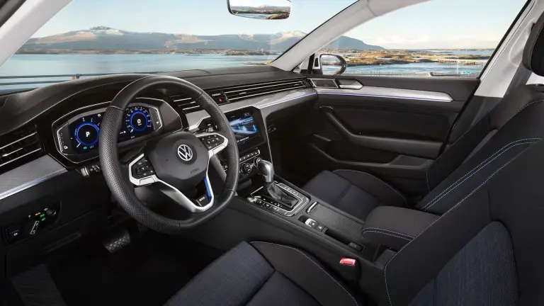 Volkswagen Passat 2019 - 39