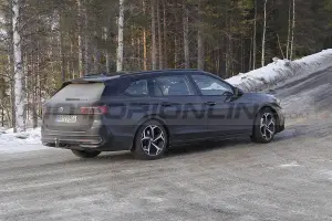 Volkswagen Passat 2024 - Foto Spia 04-03-2022 - 4
