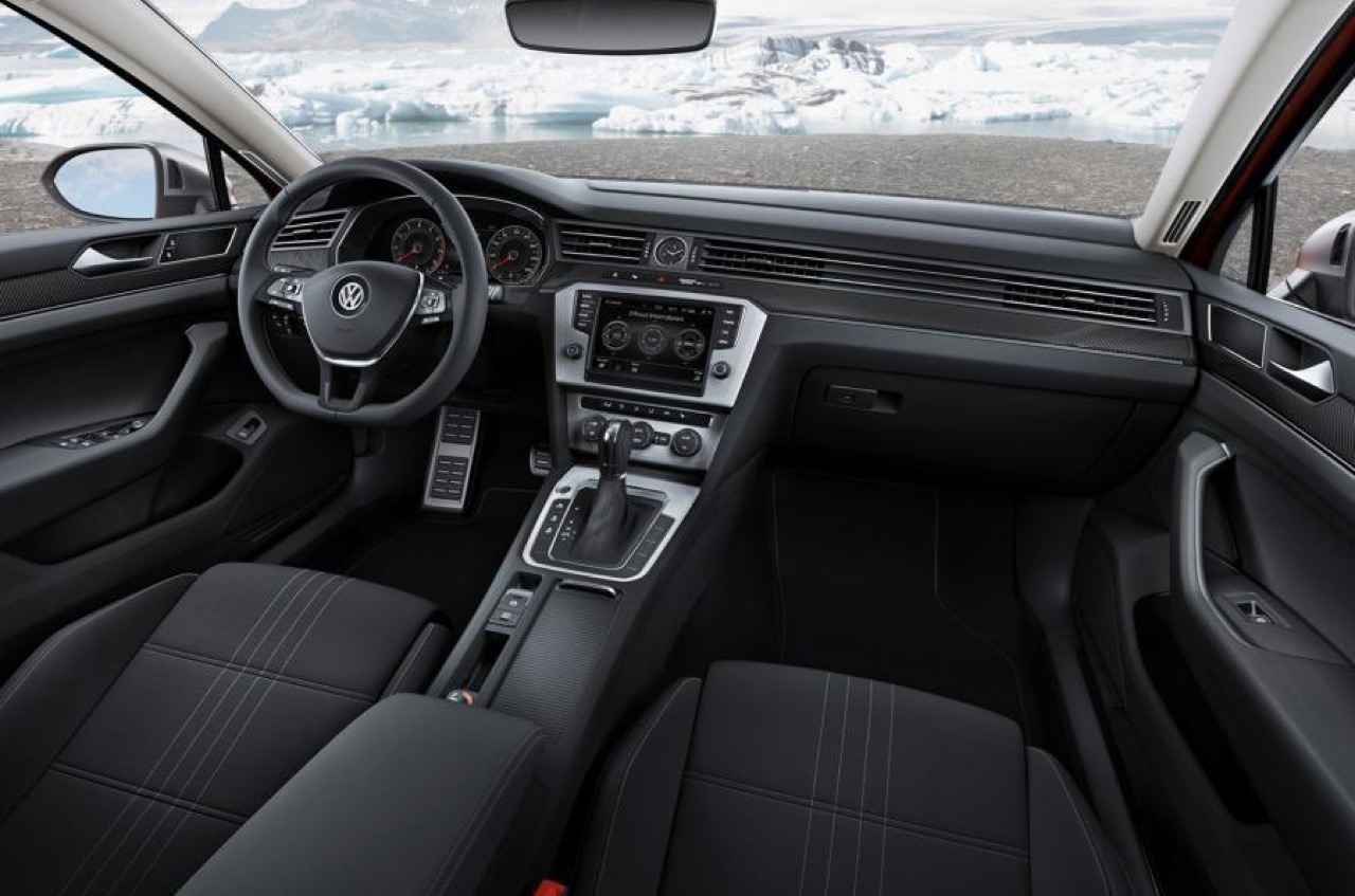 Volkswagen Passat Alltrack 2015