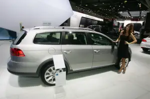 Volkswagen Passat Alltrack - Motor Show 2011 - 3