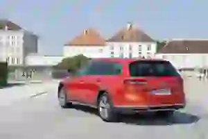 Volkswagen Passat Alltrack MY 2016 - 13