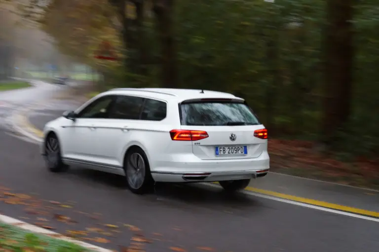 Volkswagen Passat Avant GTE - Prova su strada 2016 - 1