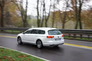Volkswagen Passat Avant GTE - Prova su strada 2016
