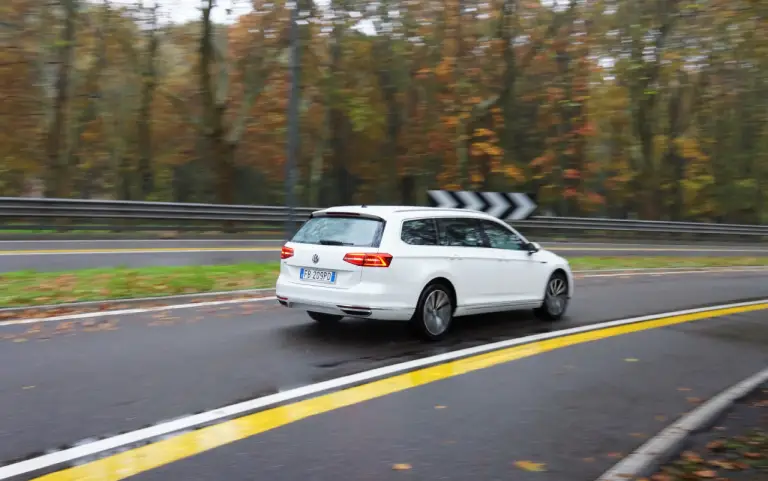 Volkswagen Passat Avant GTE - Prova su strada 2016 - 6