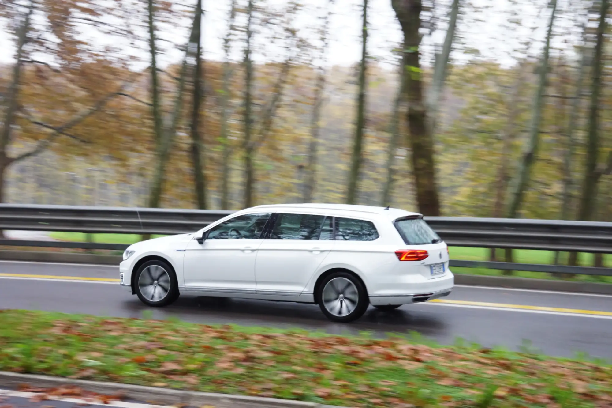 Volkswagen Passat Avant GTE - Prova su strada 2016 - 7
