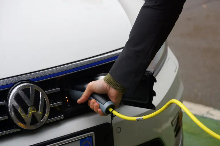 Volkswagen Passat Avant GTE - Prova su strada 2016 - 20