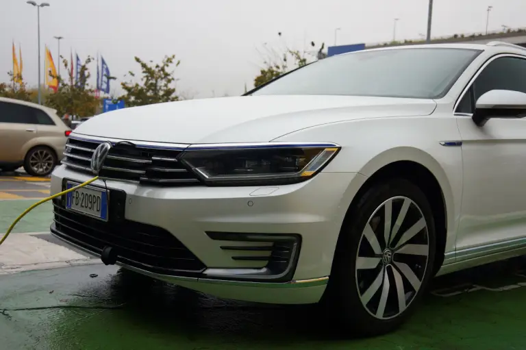 Volkswagen Passat Avant GTE - Prova su strada 2016 - 27