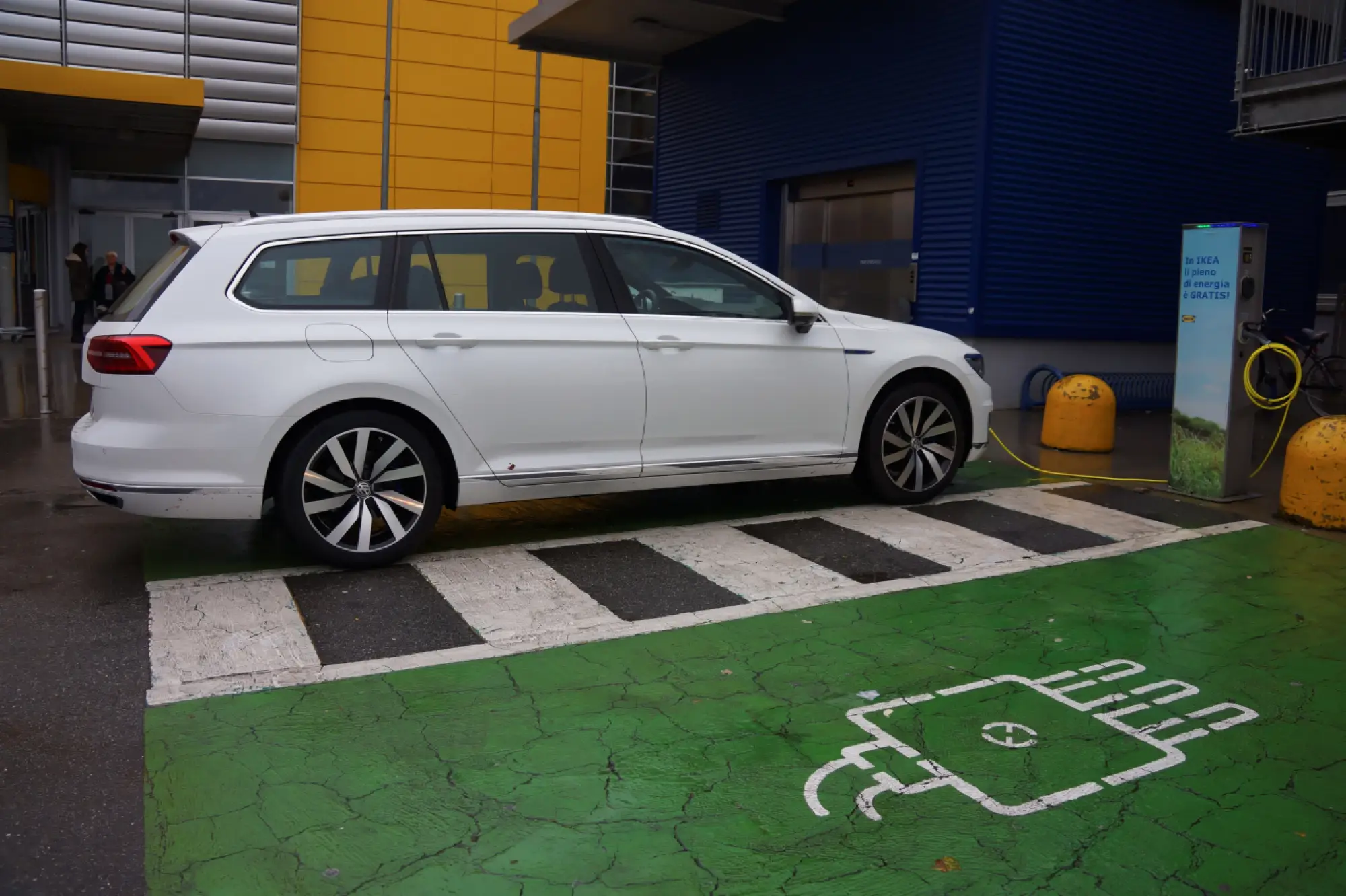 Volkswagen Passat Avant GTE - Prova su strada 2016 - 29