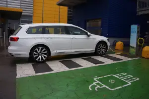 Volkswagen Passat Avant GTE - Prova su strada 2016