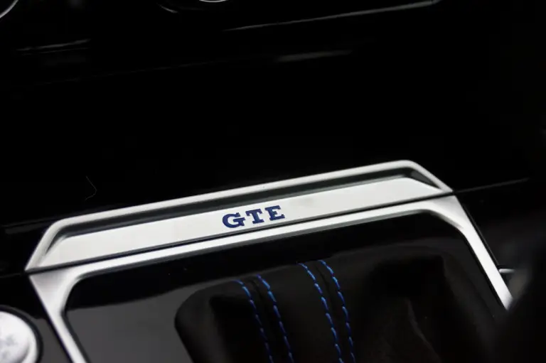 Volkswagen Passat Avant GTE - Prova su strada 2016 - 46