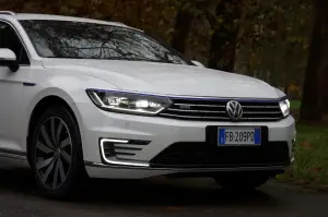 Volkswagen Passat Avant GTE - Prova su strada 2016