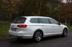 Volkswagen Passat Avant GTE - Prova su strada 2016