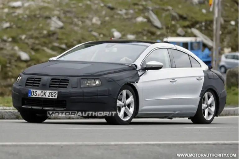 Volkswagen Passat CC 2013 - Foto spia 16-6-2011 - 4