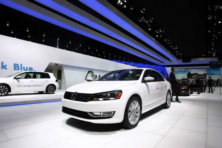 Volkswagen Passat - Detroit 2011 - 4