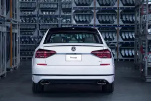 Volkswagen Passat GT - 14