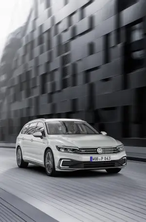 Volkswagen Passat GTE 2019 - 1