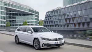 Volkswagen Passat GTE 2020 - 22