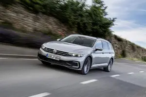 Volkswagen Passat GTE 2020 - 14