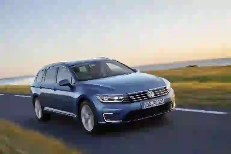 Volkswagen Passat GTE e GTE Variant - 10