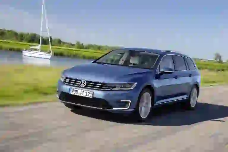 Volkswagen Passat GTE e GTE Variant - 9