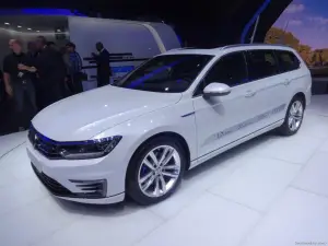 Volkswagen Passat GTE Variant - Salone di Parigi 2014