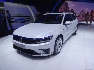 Volkswagen Passat GTE Variant - Salone di Parigi 2014 - 2