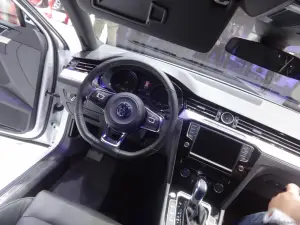 Volkswagen Passat GTE Variant - Salone di Parigi 2014 - 6