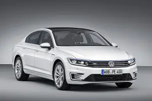 Volkswagen Passat GTE - 1