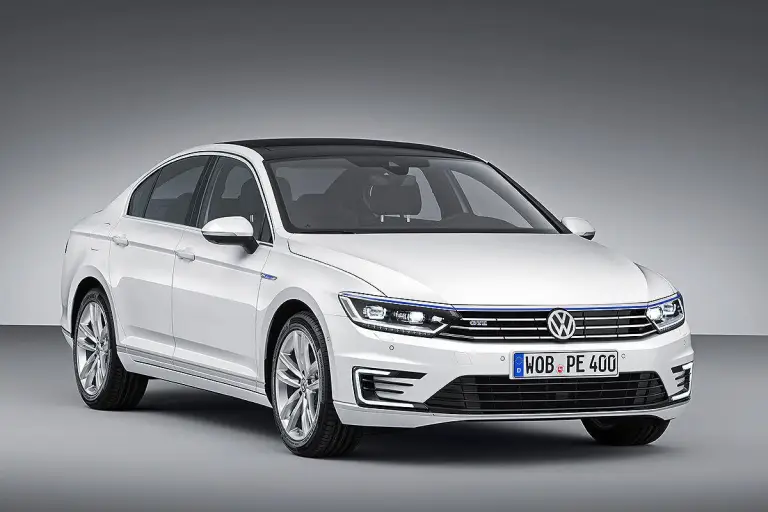 Volkswagen Passat GTE - 1