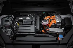 Volkswagen Passat GTE - 5