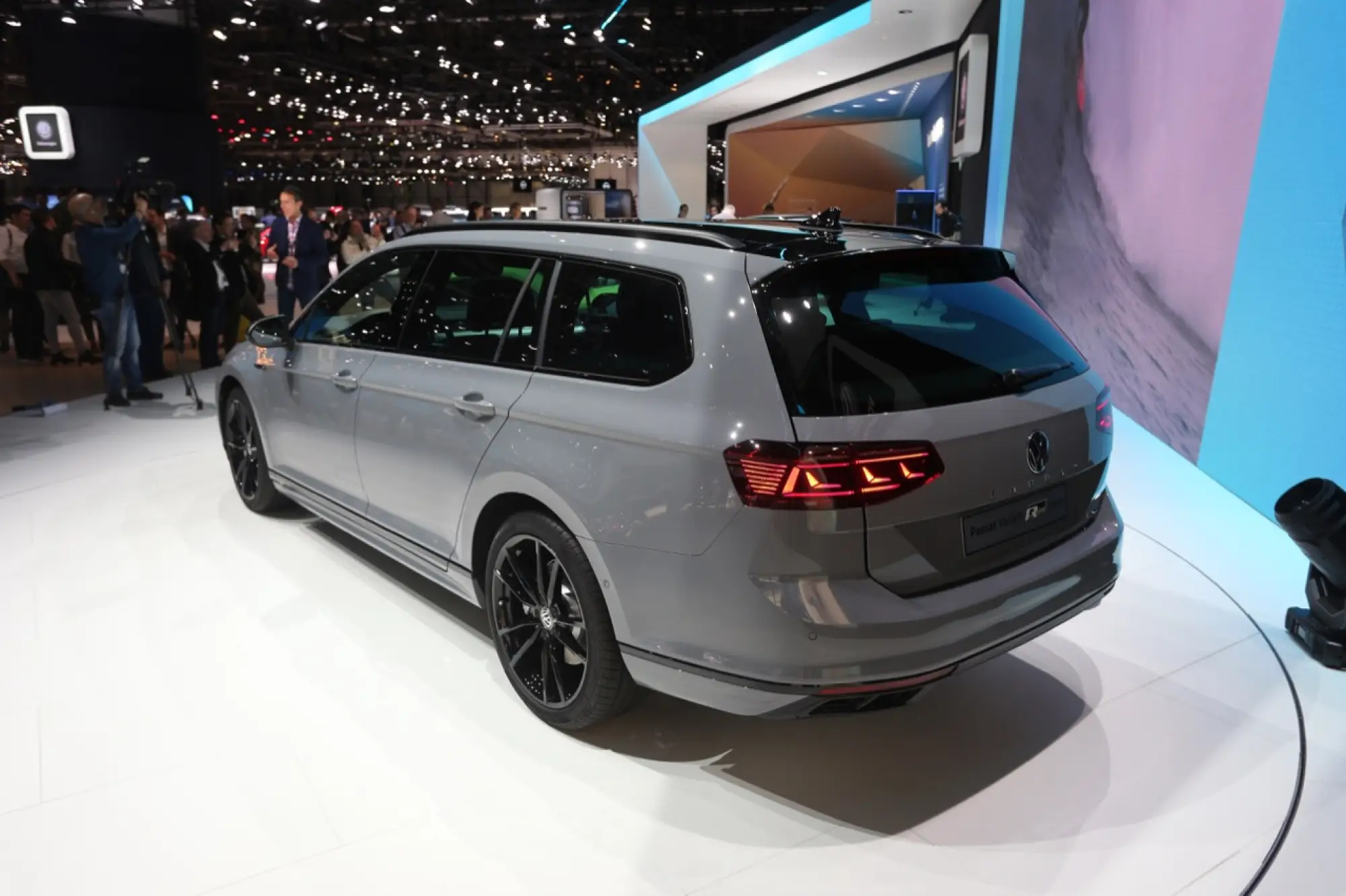 Volkswagen Passat - Salone di Ginevra 2019  - 4
