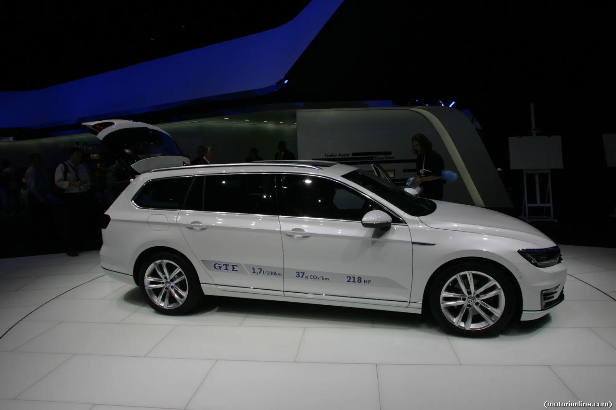 Volkswagen Passat - Salone di Parigi 2014 - 5