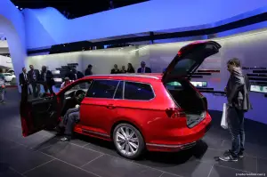 Volkswagen Passat - Salone di Parigi 2014 - 6