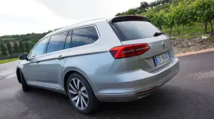 Volkswagen Passat Variant - Prova su strada 2016