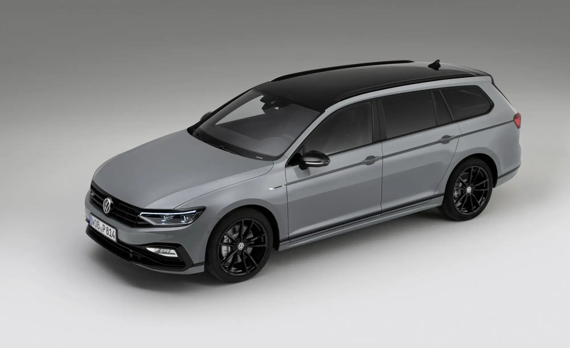 Volkswagen Passat Variant R-Line Edition - 4