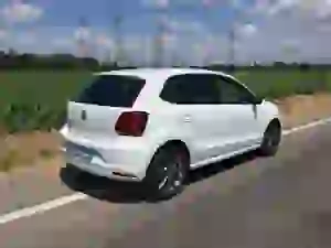 Volkswagen Polo 1.0 Fresh: prova su strada - 5