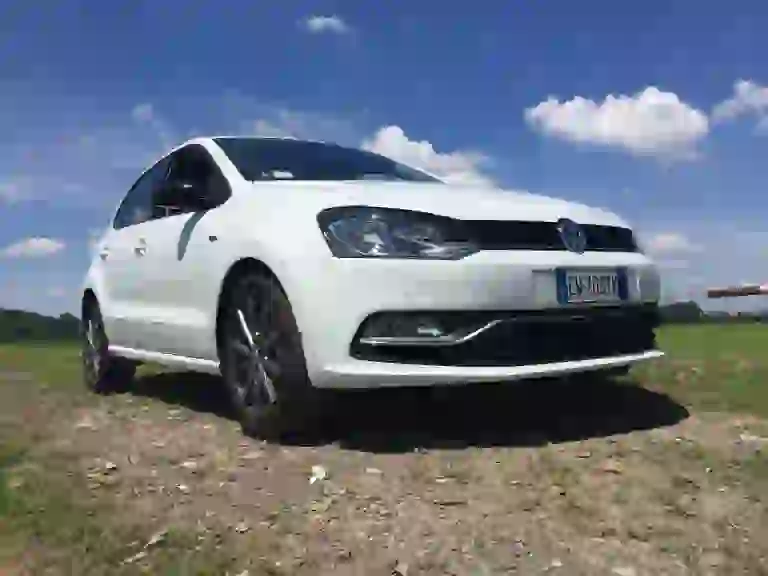 Volkswagen Polo 1.0 Fresh: prova su strada - 11