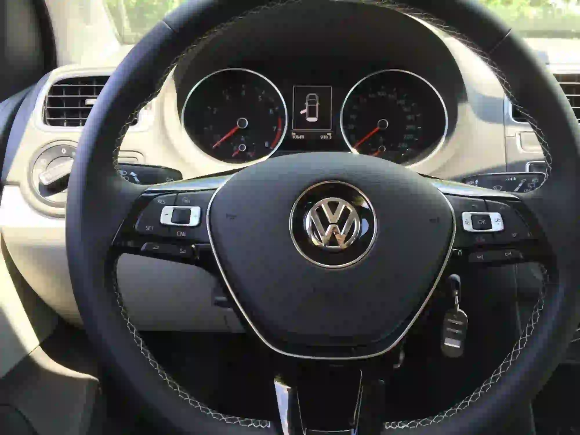 Volkswagen Polo 1.0 Fresh: prova su strada - 21