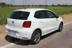 Volkswagen Polo 1.0 Fresh: prova su strada - 35