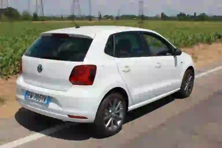 Volkswagen Polo 1.0 Fresh: prova su strada - 35