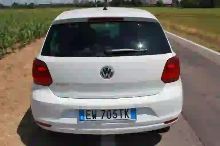 Volkswagen Polo 1.0 Fresh: prova su strada - 36