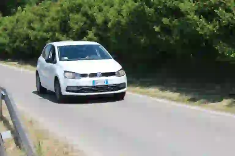 Volkswagen Polo 1.0 Fresh: prova su strada - 49