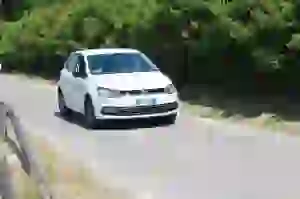Volkswagen Polo 1.0 Fresh: prova su strada - 50
