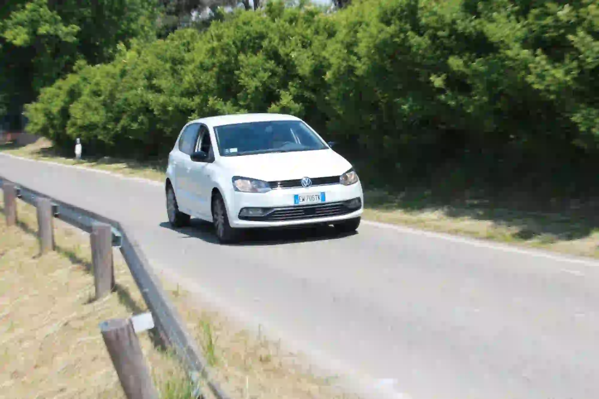 Volkswagen Polo 1.0 Fresh: prova su strada - 53